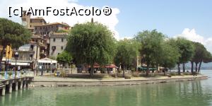 [P30] Passignano sul Trasimene, mica stațiune de unde ne-am îmbarcat spre Isola Maggiore.  » foto by Carmen Ion
 - 
<span class="allrVoted glyphicon glyphicon-heart hidden" id="av983465"></span>
<a class="m-l-10 hidden" id="sv983465" onclick="voting_Foto_DelVot(,983465,13517)" role="button">șterge vot <span class="glyphicon glyphicon-remove"></span></a>
<a id="v9983465" class=" c-red"  onclick="voting_Foto_SetVot(983465)" role="button"><span class="glyphicon glyphicon-heart-empty"></span> <b>LIKE</b> = Votează poza</a> <img class="hidden"  id="f983465W9" src="/imagini/loader.gif" border="0" /><span class="AjErrMes hidden" id="e983465ErM"></span>