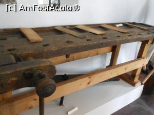 [P18] Pietroșița - Muzeul Etnografic “Prof. Dumitru Ulieru”. » foto by iulianic
 - 
<span class="allrVoted glyphicon glyphicon-heart hidden" id="av1436884"></span>
<a class="m-l-10 hidden" id="sv1436884" onclick="voting_Foto_DelVot(,1436884,13519)" role="button">șterge vot <span class="glyphicon glyphicon-remove"></span></a>
<a id="v91436884" class=" c-red"  onclick="voting_Foto_SetVot(1436884)" role="button"><span class="glyphicon glyphicon-heart-empty"></span> <b>LIKE</b> = Votează poza</a> <img class="hidden"  id="f1436884W9" src="/imagini/loader.gif" border="0" /><span class="AjErrMes hidden" id="e1436884ErM"></span>