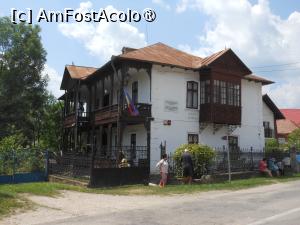 [P33] Pietroșița - Muzeul Etnografic “Prof. Dumitru Ulieru”. » foto by iulianic
 - 
<span class="allrVoted glyphicon glyphicon-heart hidden" id="av1436899"></span>
<a class="m-l-10 hidden" id="sv1436899" onclick="voting_Foto_DelVot(,1436899,13519)" role="button">șterge vot <span class="glyphicon glyphicon-remove"></span></a>
<a id="v91436899" class=" c-red"  onclick="voting_Foto_SetVot(1436899)" role="button"><span class="glyphicon glyphicon-heart-empty"></span> <b>LIKE</b> = Votează poza</a> <img class="hidden"  id="f1436899W9" src="/imagini/loader.gif" border="0" /><span class="AjErrMes hidden" id="e1436899ErM"></span>