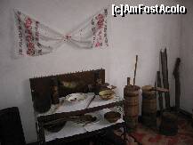 [P14] Casa Memoriala Cioranescu, Moroieni, DB- exponate din salile de la etaj, unde se afla un fel de Muzeu al Satului. » foto by ela7
 - 
<span class="allrVoted glyphicon glyphicon-heart hidden" id="av274808"></span>
<a class="m-l-10 hidden" id="sv274808" onclick="voting_Foto_DelVot(,274808,13519)" role="button">șterge vot <span class="glyphicon glyphicon-remove"></span></a>
<a id="v9274808" class=" c-red"  onclick="voting_Foto_SetVot(274808)" role="button"><span class="glyphicon glyphicon-heart-empty"></span> <b>LIKE</b> = Votează poza</a> <img class="hidden"  id="f274808W9" src="/imagini/loader.gif" border="0" /><span class="AjErrMes hidden" id="e274808ErM"></span>