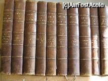 [P05] Casa Memoriala Cioranescu, Moroieni, DB- cateva volume din opera lui Hugo, legate in piele, care au apartinut familiei Cioranescu » foto by ela7
 - 
<span class="allrVoted glyphicon glyphicon-heart hidden" id="av274796"></span>
<a class="m-l-10 hidden" id="sv274796" onclick="voting_Foto_DelVot(,274796,13519)" role="button">șterge vot <span class="glyphicon glyphicon-remove"></span></a>
<a id="v9274796" class=" c-red"  onclick="voting_Foto_SetVot(274796)" role="button"><span class="glyphicon glyphicon-heart-empty"></span> <b>LIKE</b> = Votează poza</a> <img class="hidden"  id="f274796W9" src="/imagini/loader.gif" border="0" /><span class="AjErrMes hidden" id="e274796ErM"></span>
