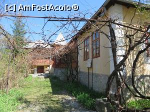 [P16] Locuința preotului Gheorghe Simionescu (sediu și al unei biblioteci memoriale) - Pietroșița.  » foto by tata123 🔱
 - 
<span class="allrVoted glyphicon glyphicon-heart hidden" id="av849863"></span>
<a class="m-l-10 hidden" id="sv849863" onclick="voting_Foto_DelVot(,849863,13519)" role="button">șterge vot <span class="glyphicon glyphicon-remove"></span></a>
<a id="v9849863" class=" c-red"  onclick="voting_Foto_SetVot(849863)" role="button"><span class="glyphicon glyphicon-heart-empty"></span> <b>LIKE</b> = Votează poza</a> <img class="hidden"  id="f849863W9" src="/imagini/loader.gif" border="0" /><span class="AjErrMes hidden" id="e849863ErM"></span>