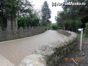 [P10] Malahide Castle; aleile castelului cu ziduri ca in urma cu 500 de ani.  » foto by Diaura*
 - 
<span class="allrVoted glyphicon glyphicon-heart hidden" id="av397725"></span>
<a class="m-l-10 hidden" id="sv397725" onclick="voting_Foto_DelVot(,397725,13555)" role="button">șterge vot <span class="glyphicon glyphicon-remove"></span></a>
<a id="v9397725" class=" c-red"  onclick="voting_Foto_SetVot(397725)" role="button"><span class="glyphicon glyphicon-heart-empty"></span> <b>LIKE</b> = Votează poza</a> <img class="hidden"  id="f397725W9" src="/imagini/loader.gif" border="0" /><span class="AjErrMes hidden" id="e397725ErM"></span>