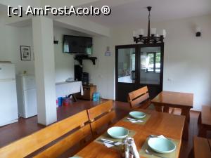 [P10] Sala de mese. » foto by Safta Radu
 - 
<span class="allrVoted glyphicon glyphicon-heart hidden" id="av1229859"></span>
<a class="m-l-10 hidden" id="sv1229859" onclick="voting_Foto_DelVot(,1229859,13576)" role="button">șterge vot <span class="glyphicon glyphicon-remove"></span></a>
<a id="v91229859" class=" c-red"  onclick="voting_Foto_SetVot(1229859)" role="button"><span class="glyphicon glyphicon-heart-empty"></span> <b>LIKE</b> = Votează poza</a> <img class="hidden"  id="f1229859W9" src="/imagini/loader.gif" border="0" /><span class="AjErrMes hidden" id="e1229859ErM"></span>