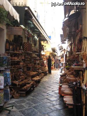 [P10] Bazar Kerkira » foto by Simlili
 - 
<span class="allrVoted glyphicon glyphicon-heart hidden" id="av404538"></span>
<a class="m-l-10 hidden" id="sv404538" onclick="voting_Foto_DelVot(,404538,13584)" role="button">șterge vot <span class="glyphicon glyphicon-remove"></span></a>
<a id="v9404538" class=" c-red"  onclick="voting_Foto_SetVot(404538)" role="button"><span class="glyphicon glyphicon-heart-empty"></span> <b>LIKE</b> = Votează poza</a> <img class="hidden"  id="f404538W9" src="/imagini/loader.gif" border="0" /><span class="AjErrMes hidden" id="e404538ErM"></span>