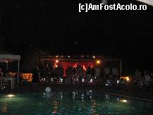 [P15] Dansând ˝La vaca˝, la sfârșitul programului » foto by sosso
 - 
<span class="allrVoted glyphicon glyphicon-heart hidden" id="av410492"></span>
<a class="m-l-10 hidden" id="sv410492" onclick="voting_Foto_DelVot(,410492,13584)" role="button">șterge vot <span class="glyphicon glyphicon-remove"></span></a>
<a id="v9410492" class=" c-red"  onclick="voting_Foto_SetVot(410492)" role="button"><span class="glyphicon glyphicon-heart-empty"></span> <b>LIKE</b> = Votează poza</a> <img class="hidden"  id="f410492W9" src="/imagini/loader.gif" border="0" /><span class="AjErrMes hidden" id="e410492ErM"></span>