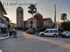 [P04] Pefkohori - Puținele mașini parcate crează impresia de lărgime a străzii » foto by Daisy Petal
 - 
<span class="allrVoted glyphicon glyphicon-heart hidden" id="av1171640"></span>
<a class="m-l-10 hidden" id="sv1171640" onclick="voting_Foto_DelVot(,1171640,13602)" role="button">șterge vot <span class="glyphicon glyphicon-remove"></span></a>
<a id="v91171640" class=" c-red"  onclick="voting_Foto_SetVot(1171640)" role="button"><span class="glyphicon glyphicon-heart-empty"></span> <b>LIKE</b> = Votează poza</a> <img class="hidden"  id="f1171640W9" src="/imagini/loader.gif" border="0" /><span class="AjErrMes hidden" id="e1171640ErM"></span>