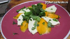 [P52] Salată cu mozzarela, mango şi rucola:P » foto by crismis
 - 
<span class="allrVoted glyphicon glyphicon-heart hidden" id="av677286"></span>
<a class="m-l-10 hidden" id="sv677286" onclick="voting_Foto_DelVot(,677286,13614)" role="button">șterge vot <span class="glyphicon glyphicon-remove"></span></a>
<a id="v9677286" class=" c-red"  onclick="voting_Foto_SetVot(677286)" role="button"><span class="glyphicon glyphicon-heart-empty"></span> <b>LIKE</b> = Votează poza</a> <img class="hidden"  id="f677286W9" src="/imagini/loader.gif" border="0" /><span class="AjErrMes hidden" id="e677286ErM"></span>