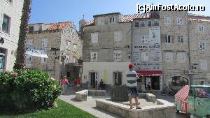 [P71] Piaţa Împăratului Tomislav » foto by crismis
 - 
<span class="allrVoted glyphicon glyphicon-heart hidden" id="av677305"></span>
<a class="m-l-10 hidden" id="sv677305" onclick="voting_Foto_DelVot(,677305,13614)" role="button">șterge vot <span class="glyphicon glyphicon-remove"></span></a>
<a id="v9677305" class=" c-red"  onclick="voting_Foto_SetVot(677305)" role="button"><span class="glyphicon glyphicon-heart-empty"></span> <b>LIKE</b> = Votează poza</a> <img class="hidden"  id="f677305W9" src="/imagini/loader.gif" border="0" /><span class="AjErrMes hidden" id="e677305ErM"></span>