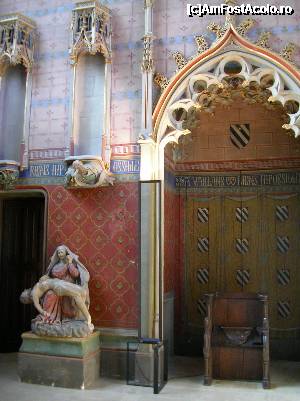 [P19] Bourges - Palatul Jacques Cœur - capela.  » foto by doina_c24
 - 
<span class="allrVoted glyphicon glyphicon-heart hidden" id="av401987"></span>
<a class="m-l-10 hidden" id="sv401987" onclick="voting_Foto_DelVot(,401987,13666)" role="button">șterge vot <span class="glyphicon glyphicon-remove"></span></a>
<a id="v9401987" class=" c-red"  onclick="voting_Foto_SetVot(401987)" role="button"><span class="glyphicon glyphicon-heart-empty"></span> <b>LIKE</b> = Votează poza</a> <img class="hidden"  id="f401987W9" src="/imagini/loader.gif" border="0" /><span class="AjErrMes hidden" id="e401987ErM"></span>