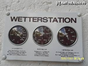 [P35] Statie meteo la intrarea in hotel » foto by Alina53
 - 
<span class="allrVoted glyphicon glyphicon-heart hidden" id="av402036"></span>
<a class="m-l-10 hidden" id="sv402036" onclick="voting_Foto_DelVot(,402036,13667)" role="button">șterge vot <span class="glyphicon glyphicon-remove"></span></a>
<a id="v9402036" class=" c-red"  onclick="voting_Foto_SetVot(402036)" role="button"><span class="glyphicon glyphicon-heart-empty"></span> <b>LIKE</b> = Votează poza</a> <img class="hidden"  id="f402036W9" src="/imagini/loader.gif" border="0" /><span class="AjErrMes hidden" id="e402036ErM"></span>