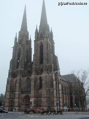 [P01] Biserica Sf. Elisabeta - cea mai veche biserica gotica din Germania » foto by ciprian.dima
 - 
<span class="allrVoted glyphicon glyphicon-heart hidden" id="av584978"></span>
<a class="m-l-10 hidden" id="sv584978" onclick="voting_Foto_DelVot(,584978,13725)" role="button">șterge vot <span class="glyphicon glyphicon-remove"></span></a>
<a id="v9584978" class=" c-red"  onclick="voting_Foto_SetVot(584978)" role="button"><span class="glyphicon glyphicon-heart-empty"></span> <b>LIKE</b> = Votează poza</a> <img class="hidden"  id="f584978W9" src="/imagini/loader.gif" border="0" /><span class="AjErrMes hidden" id="e584978ErM"></span>