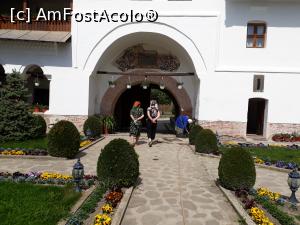 [P16] Și plecăm de la Mănăstirea Aninoasa.  » foto by Aurici
 - 
<span class="allrVoted glyphicon glyphicon-heart hidden" id="av1032230"></span>
<a class="m-l-10 hidden" id="sv1032230" onclick="voting_Foto_DelVot(,1032230,13734)" role="button">șterge vot <span class="glyphicon glyphicon-remove"></span></a>
<a id="v91032230" class=" c-red"  onclick="voting_Foto_SetVot(1032230)" role="button"><span class="glyphicon glyphicon-heart-empty"></span> <b>LIKE</b> = Votează poza</a> <img class="hidden"  id="f1032230W9" src="/imagini/loader.gif" border="0" /><span class="AjErrMes hidden" id="e1032230ErM"></span>