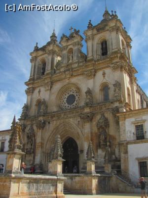 [P01] Fatada impozanta a bisericii manastirii Alcobaça » foto by Radu Tudoran
 - 
<span class="allrVoted glyphicon glyphicon-heart hidden" id="av974164"></span>
<a class="m-l-10 hidden" id="sv974164" onclick="voting_Foto_DelVot(,974164,13737)" role="button">șterge vot <span class="glyphicon glyphicon-remove"></span></a>
<a id="v9974164" class=" c-red"  onclick="voting_Foto_SetVot(974164)" role="button"><span class="glyphicon glyphicon-heart-empty"></span> <b>LIKE</b> = Votează poza</a> <img class="hidden"  id="f974164W9" src="/imagini/loader.gif" border="0" /><span class="AjErrMes hidden" id="e974164ErM"></span>