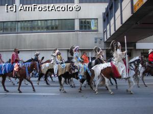 [P18] Stampede Parade - defilarea populației native » foto by ebirsan
 - 
<span class="allrVoted glyphicon glyphicon-heart hidden" id="av742695"></span>
<a class="m-l-10 hidden" id="sv742695" onclick="voting_Foto_DelVot(,742695,13751)" role="button">șterge vot <span class="glyphicon glyphicon-remove"></span></a>
<a id="v9742695" class=" c-red"  onclick="voting_Foto_SetVot(742695)" role="button"><span class="glyphicon glyphicon-heart-empty"></span> <b>LIKE</b> = Votează poza</a> <img class="hidden"  id="f742695W9" src="/imagini/loader.gif" border="0" /><span class="AjErrMes hidden" id="e742695ErM"></span>