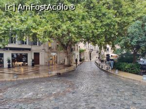 [P02] Avignon; la pas prin orașul vechi » foto by crismis
 - 
<span class="allrVoted glyphicon glyphicon-heart hidden" id="av1526784"></span>
<a class="m-l-10 hidden" id="sv1526784" onclick="voting_Foto_DelVot(,1526784,13769)" role="button">șterge vot <span class="glyphicon glyphicon-remove"></span></a>
<a id="v91526784" class=" c-red"  onclick="voting_Foto_SetVot(1526784)" role="button"><span class="glyphicon glyphicon-heart-empty"></span> <b>LIKE</b> = Votează poza</a> <img class="hidden"  id="f1526784W9" src="/imagini/loader.gif" border="0" /><span class="AjErrMes hidden" id="e1526784ErM"></span>