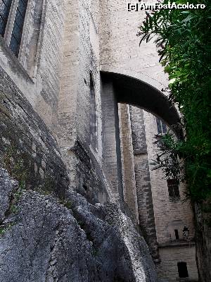 [P16] Contrafort constructie medievala pe stanca » foto by Dan-Ioan
 - 
<span class="allrVoted glyphicon glyphicon-heart hidden" id="av558314"></span>
<a class="m-l-10 hidden" id="sv558314" onclick="voting_Foto_DelVot(,558314,13769)" role="button">șterge vot <span class="glyphicon glyphicon-remove"></span></a>
<a id="v9558314" class=" c-red"  onclick="voting_Foto_SetVot(558314)" role="button"><span class="glyphicon glyphicon-heart-empty"></span> <b>LIKE</b> = Votează poza</a> <img class="hidden"  id="f558314W9" src="/imagini/loader.gif" border="0" /><span class="AjErrMes hidden" id="e558314ErM"></span>