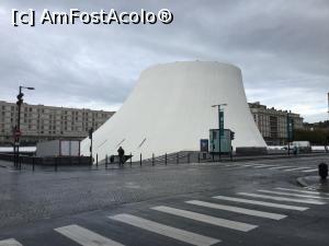 [P33] Le Havre - Vulcanul - sau borcanul cu iaurt - de fapt teatrul » foto by mishu
 - 
<span class="allrVoted glyphicon glyphicon-heart hidden" id="av1153308"></span>
<a class="m-l-10 hidden" id="sv1153308" onclick="voting_Foto_DelVot(,1153308,13774)" role="button">șterge vot <span class="glyphicon glyphicon-remove"></span></a>
<a id="v91153308" class=" c-red"  onclick="voting_Foto_SetVot(1153308)" role="button"><span class="glyphicon glyphicon-heart-empty"></span> <b>LIKE</b> = Votează poza</a> <img class="hidden"  id="f1153308W9" src="/imagini/loader.gif" border="0" /><span class="AjErrMes hidden" id="e1153308ErM"></span>