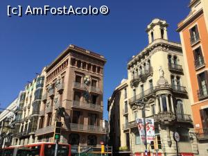 [P17] Barcelona - O cladire cu umbrele » foto by mishu
 - 
<span class="allrVoted glyphicon glyphicon-heart hidden" id="av1155317"></span>
<a class="m-l-10 hidden" id="sv1155317" onclick="voting_Foto_DelVot(,1155317,13774)" role="button">șterge vot <span class="glyphicon glyphicon-remove"></span></a>
<a id="v91155317" class=" c-red"  onclick="voting_Foto_SetVot(1155317)" role="button"><span class="glyphicon glyphicon-heart-empty"></span> <b>LIKE</b> = Votează poza</a> <img class="hidden"  id="f1155317W9" src="/imagini/loader.gif" border="0" /><span class="AjErrMes hidden" id="e1155317ErM"></span>