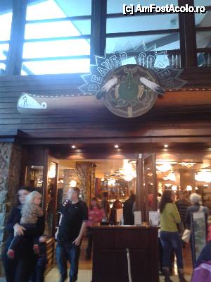 [P19] intrarea in aripa de sud a restaurantului hotelului » foto by amero
 - 
<span class="allrVoted glyphicon glyphicon-heart hidden" id="av407224"></span>
<a class="m-l-10 hidden" id="sv407224" onclick="voting_Foto_DelVot(,407224,13777)" role="button">șterge vot <span class="glyphicon glyphicon-remove"></span></a>
<a id="v9407224" class=" c-red"  onclick="voting_Foto_SetVot(407224)" role="button"><span class="glyphicon glyphicon-heart-empty"></span> <b>LIKE</b> = Votează poza</a> <img class="hidden"  id="f407224W9" src="/imagini/loader.gif" border="0" /><span class="AjErrMes hidden" id="e407224ErM"></span>