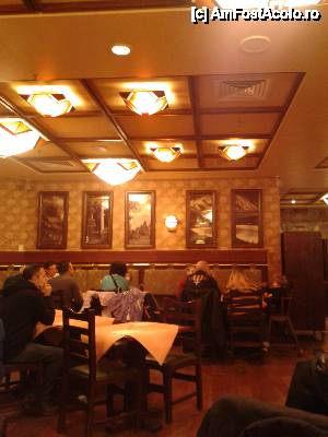 [P20] o alta imagine din restaurantul hotelului » foto by amero
 - 
<span class="allrVoted glyphicon glyphicon-heart hidden" id="av407225"></span>
<a class="m-l-10 hidden" id="sv407225" onclick="voting_Foto_DelVot(,407225,13777)" role="button">șterge vot <span class="glyphicon glyphicon-remove"></span></a>
<a id="v9407225" class=" c-red"  onclick="voting_Foto_SetVot(407225)" role="button"><span class="glyphicon glyphicon-heart-empty"></span> <b>LIKE</b> = Votează poza</a> <img class="hidden"  id="f407225W9" src="/imagini/loader.gif" border="0" /><span class="AjErrMes hidden" id="e407225ErM"></span>