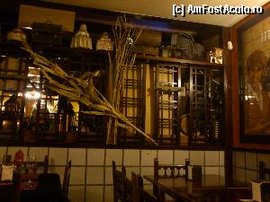 [P02] Decor rustic si placut in Taberna Cascajares.  » foto by alinaro
 - 
<span class="allrVoted glyphicon glyphicon-heart hidden" id="av388207"></span>
<a class="m-l-10 hidden" id="sv388207" onclick="voting_Foto_DelVot(,388207,13794)" role="button">șterge vot <span class="glyphicon glyphicon-remove"></span></a>
<a id="v9388207" class=" c-red"  onclick="voting_Foto_SetVot(388207)" role="button"><span class="glyphicon glyphicon-heart-empty"></span> <b>LIKE</b> = Votează poza</a> <img class="hidden"  id="f388207W9" src="/imagini/loader.gif" border="0" /><span class="AjErrMes hidden" id="e388207ErM"></span>