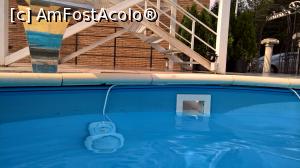 [P02] Piscina exterioara cu posibilitati de electrosocuri (cabluri retezate neizolate, alimentari lămpi electrice.)  » foto by gabdanz
 - 
<span class="allrVoted glyphicon glyphicon-heart hidden" id="av860292"></span>
<a class="m-l-10 hidden" id="sv860292" onclick="voting_Foto_DelVot(,860292,13800)" role="button">șterge vot <span class="glyphicon glyphicon-remove"></span></a>
<a id="v9860292" class=" c-red"  onclick="voting_Foto_SetVot(860292)" role="button"><span class="glyphicon glyphicon-heart-empty"></span> <b>LIKE</b> = Votează poza</a> <img class="hidden"  id="f860292W9" src="/imagini/loader.gif" border="0" /><span class="AjErrMes hidden" id="e860292ErM"></span>