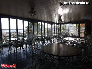 [P10] Sporting Baia Hotel. O altă imagine de pe terasa acoperită.  » foto by Costi
 - 
<span class="allrVoted glyphicon glyphicon-heart hidden" id="av408161"></span>
<a class="m-l-10 hidden" id="sv408161" onclick="voting_Foto_DelVot(,408161,13803)" role="button">șterge vot <span class="glyphicon glyphicon-remove"></span></a>
<a id="v9408161" class=" c-red"  onclick="voting_Foto_SetVot(408161)" role="button"><span class="glyphicon glyphicon-heart-empty"></span> <b>LIKE</b> = Votează poza</a> <img class="hidden"  id="f408161W9" src="/imagini/loader.gif" border="0" /><span class="AjErrMes hidden" id="e408161ErM"></span>
