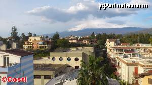 [P33] Etna, văzut de pe cea mai înaltă terasă a hotelului Sporting Baia.  » foto by Costi
 - 
<span class="allrVoted glyphicon glyphicon-heart hidden" id="av408184"></span>
<a class="m-l-10 hidden" id="sv408184" onclick="voting_Foto_DelVot(,408184,13803)" role="button">șterge vot <span class="glyphicon glyphicon-remove"></span></a>
<a id="v9408184" class=" c-red"  onclick="voting_Foto_SetVot(408184)" role="button"><span class="glyphicon glyphicon-heart-empty"></span> <b>LIKE</b> = Votează poza</a> <img class="hidden"  id="f408184W9" src="/imagini/loader.gif" border="0" /><span class="AjErrMes hidden" id="e408184ErM"></span>
