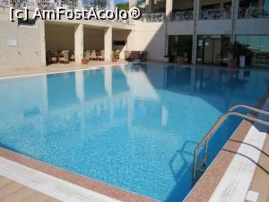 [P19] Piscina exterioara » foto by mont
 - 
<span class="allrVoted glyphicon glyphicon-heart hidden" id="av1381647"></span>
<a class="m-l-10 hidden" id="sv1381647" onclick="voting_Foto_DelVot(,1381647,13819)" role="button">șterge vot <span class="glyphicon glyphicon-remove"></span></a>
<a id="v91381647" class=" c-red"  onclick="voting_Foto_SetVot(1381647)" role="button"><span class="glyphicon glyphicon-heart-empty"></span> <b>LIKE</b> = Votează poza</a> <img class="hidden"  id="f1381647W9" src="/imagini/loader.gif" border="0" /><span class="AjErrMes hidden" id="e1381647ErM"></span>