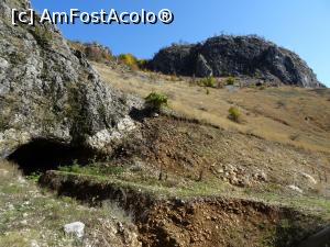 [P20] Intrare - Peștera Băluței. » foto by tata123 🔱
 - 
<span class="allrVoted glyphicon glyphicon-heart hidden" id="av1204333"></span>
<a class="m-l-10 hidden" id="sv1204333" onclick="voting_Foto_DelVot(,1204333,13826)" role="button">șterge vot <span class="glyphicon glyphicon-remove"></span></a>
<a id="v91204333" class=" c-red"  onclick="voting_Foto_SetVot(1204333)" role="button"><span class="glyphicon glyphicon-heart-empty"></span> <b>LIKE</b> = Votează poza</a> <img class="hidden"  id="f1204333W9" src="/imagini/loader.gif" border="0" /><span class="AjErrMes hidden" id="e1204333ErM"></span>