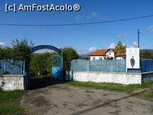 [P01] Locul de la șosea care semnalează Monumentul de la Padeș. » foto by tata123 🔱
 - 
<span class="allrVoted glyphicon glyphicon-heart hidden" id="av1205333"></span>
<a class="m-l-10 hidden" id="sv1205333" onclick="voting_Foto_DelVot(,1205333,13826)" role="button">șterge vot <span class="glyphicon glyphicon-remove"></span></a>
<a id="v91205333" class=" c-red"  onclick="voting_Foto_SetVot(1205333)" role="button"><span class="glyphicon glyphicon-heart-empty"></span> <b>LIKE</b> = Votează poza</a> <img class="hidden"  id="f1205333W9" src="/imagini/loader.gif" border="0" /><span class="AjErrMes hidden" id="e1205333ErM"></span>