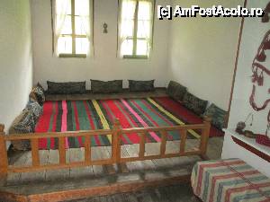 [P60] Tryavna-dormitor Casa Daskalov.  » foto by Floria
 - 
<span class="allrVoted glyphicon glyphicon-heart hidden" id="av515625"></span>
<a class="m-l-10 hidden" id="sv515625" onclick="voting_Foto_DelVot(,515625,13844)" role="button">șterge vot <span class="glyphicon glyphicon-remove"></span></a>
<a id="v9515625" class=" c-red"  onclick="voting_Foto_SetVot(515625)" role="button"><span class="glyphicon glyphicon-heart-empty"></span> <b>LIKE</b> = Votează poza</a> <img class="hidden"  id="f515625W9" src="/imagini/loader.gif" border="0" /><span class="AjErrMes hidden" id="e515625ErM"></span>
