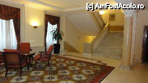 [P06] Holul de la etajul II, curat amenajat cu gust, locul ideal pentru a beneficia de semnal wireless free de la Mtel.  » foto by Nasshu
 - 
<span class="allrVoted glyphicon glyphicon-heart hidden" id="av411878"></span>
<a class="m-l-10 hidden" id="sv411878" onclick="voting_Foto_DelVot(,411878,13853)" role="button">șterge vot <span class="glyphicon glyphicon-remove"></span></a>
<a id="v9411878" class=" c-red"  onclick="voting_Foto_SetVot(411878)" role="button"><span class="glyphicon glyphicon-heart-empty"></span> <b>LIKE</b> = Votează poza</a> <img class="hidden"  id="f411878W9" src="/imagini/loader.gif" border="0" /><span class="AjErrMes hidden" id="e411878ErM"></span>