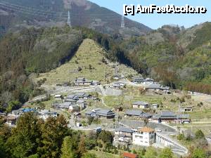 [P19] Coborand de la Koya-san. Satuc de munte japonez.  » foto by TraianS
 - 
<span class="allrVoted glyphicon glyphicon-heart hidden" id="av411403"></span>
<a class="m-l-10 hidden" id="sv411403" onclick="voting_Foto_DelVot(,411403,13883)" role="button">șterge vot <span class="glyphicon glyphicon-remove"></span></a>
<a id="v9411403" class=" c-red"  onclick="voting_Foto_SetVot(411403)" role="button"><span class="glyphicon glyphicon-heart-empty"></span> <b>LIKE</b> = Votează poza</a> <img class="hidden"  id="f411403W9" src="/imagini/loader.gif" border="0" /><span class="AjErrMes hidden" id="e411403ErM"></span>