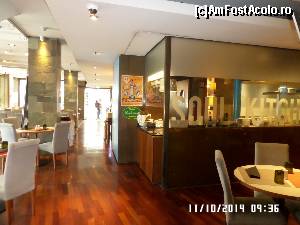 [P19] În restaurantul Soul Kitchen » foto by Alina53
 - 
<span class="allrVoted glyphicon glyphicon-heart hidden" id="av572803"></span>
<a class="m-l-10 hidden" id="sv572803" onclick="voting_Foto_DelVot(,572803,13893)" role="button">șterge vot <span class="glyphicon glyphicon-remove"></span></a>
<a id="v9572803" class=" c-red"  onclick="voting_Foto_SetVot(572803)" role="button"><span class="glyphicon glyphicon-heart-empty"></span> <b>LIKE</b> = Votează poza</a> <img class="hidden"  id="f572803W9" src="/imagini/loader.gif" border="0" /><span class="AjErrMes hidden" id="e572803ErM"></span>