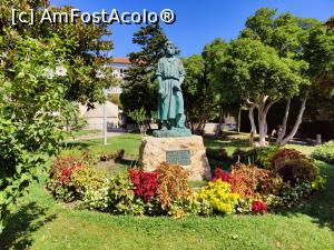 [P43] Statuia Sv. Marino » foto by crismis
 - 
<span class="allrVoted glyphicon glyphicon-heart hidden" id="av1339044"></span>
<a class="m-l-10 hidden" id="sv1339044" onclick="voting_Foto_DelVot(,1339044,13897)" role="button">șterge vot <span class="glyphicon glyphicon-remove"></span></a>
<a id="v91339044" class=" c-red"  onclick="voting_Foto_SetVot(1339044)" role="button"><span class="glyphicon glyphicon-heart-empty"></span> <b>LIKE</b> = Votează poza</a> <img class="hidden"  id="f1339044W9" src="/imagini/loader.gif" border="0" /><span class="AjErrMes hidden" id="e1339044ErM"></span>