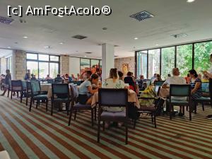 [P55] Prânz la Hotel International » foto by crismis
 - 
<span class="allrVoted glyphicon glyphicon-heart hidden" id="av1339056"></span>
<a class="m-l-10 hidden" id="sv1339056" onclick="voting_Foto_DelVot(,1339056,13897)" role="button">șterge vot <span class="glyphicon glyphicon-remove"></span></a>
<a id="v91339056" class=" c-red"  onclick="voting_Foto_SetVot(1339056)" role="button"><span class="glyphicon glyphicon-heart-empty"></span> <b>LIKE</b> = Votează poza</a> <img class="hidden"  id="f1339056W9" src="/imagini/loader.gif" border="0" /><span class="AjErrMes hidden" id="e1339056ErM"></span>