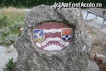 [P44] Simbol al infratirii localitatilor Brisighella si Zwingenberg (blazonul primei localitati este o capra de munte)  » foto by timis
 - 
<span class="allrVoted glyphicon glyphicon-heart hidden" id="av411985"></span>
<a class="m-l-10 hidden" id="sv411985" onclick="voting_Foto_DelVot(,411985,13912)" role="button">șterge vot <span class="glyphicon glyphicon-remove"></span></a>
<a id="v9411985" class=" c-red"  onclick="voting_Foto_SetVot(411985)" role="button"><span class="glyphicon glyphicon-heart-empty"></span> <b>LIKE</b> = Votează poza</a> <img class="hidden"  id="f411985W9" src="/imagini/loader.gif" border="0" /><span class="AjErrMes hidden" id="e411985ErM"></span>