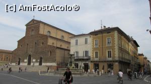 [P11] Piazza della Libertà cu Catedrala si fantana » foto by cinecita
 - 
<span class="allrVoted glyphicon glyphicon-heart hidden" id="av839224"></span>
<a class="m-l-10 hidden" id="sv839224" onclick="voting_Foto_DelVot(,839224,13912)" role="button">șterge vot <span class="glyphicon glyphicon-remove"></span></a>
<a id="v9839224" class=" c-red"  onclick="voting_Foto_SetVot(839224)" role="button"><span class="glyphicon glyphicon-heart-empty"></span> <b>LIKE</b> = Votează poza</a> <img class="hidden"  id="f839224W9" src="/imagini/loader.gif" border="0" /><span class="AjErrMes hidden" id="e839224ErM"></span>