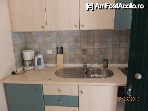 [P16] Bella Vista Hotel-chicineta apartamentului cu un dormitor » foto by Cris
 - 
<span class="allrVoted glyphicon glyphicon-heart hidden" id="av464491"></span>
<a class="m-l-10 hidden" id="sv464491" onclick="voting_Foto_DelVot(,464491,13918)" role="button">șterge vot <span class="glyphicon glyphicon-remove"></span></a>
<a id="v9464491" class=" c-red"  onclick="voting_Foto_SetVot(464491)" role="button"><span class="glyphicon glyphicon-heart-empty"></span> <b>LIKE</b> = Votează poza</a> <img class="hidden"  id="f464491W9" src="/imagini/loader.gif" border="0" /><span class="AjErrMes hidden" id="e464491ErM"></span>