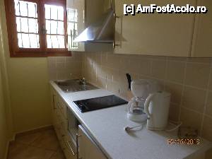 [P19] Bella Vista Hotel-bucătăria apartamentului cu două dormitoare » foto by Cris
 - 
<span class="allrVoted glyphicon glyphicon-heart hidden" id="av464495"></span>
<a class="m-l-10 hidden" id="sv464495" onclick="voting_Foto_DelVot(,464495,13918)" role="button">șterge vot <span class="glyphicon glyphicon-remove"></span></a>
<a id="v9464495" class=" c-red"  onclick="voting_Foto_SetVot(464495)" role="button"><span class="glyphicon glyphicon-heart-empty"></span> <b>LIKE</b> = Votează poza</a> <img class="hidden"  id="f464495W9" src="/imagini/loader.gif" border="0" /><span class="AjErrMes hidden" id="e464495ErM"></span>