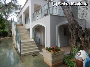 [P03] Hotel Parga Beach-unul dintre bungalow-uri » foto by Cris
 - 
<span class="allrVoted glyphicon glyphicon-heart hidden" id="av427691"></span>
<a class="m-l-10 hidden" id="sv427691" onclick="voting_Foto_DelVot(,427691,13920)" role="button">șterge vot <span class="glyphicon glyphicon-remove"></span></a>
<a id="v9427691" class=" c-red"  onclick="voting_Foto_SetVot(427691)" role="button"><span class="glyphicon glyphicon-heart-empty"></span> <b>LIKE</b> = Votează poza</a> <img class="hidden"  id="f427691W9" src="/imagini/loader.gif" border="0" /><span class="AjErrMes hidden" id="e427691ErM"></span>