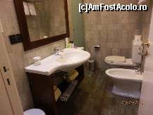 [P35] Hotel Agios Nikolaos-cea de-a doua baie a apartamentului » foto by Cris
 - 
<span class="allrVoted glyphicon glyphicon-heart hidden" id="av426612"></span>
<a class="m-l-10 hidden" id="sv426612" onclick="voting_Foto_DelVot(,426612,13926)" role="button">șterge vot <span class="glyphicon glyphicon-remove"></span></a>
<a id="v9426612" class=" c-red"  onclick="voting_Foto_SetVot(426612)" role="button"><span class="glyphicon glyphicon-heart-empty"></span> <b>LIKE</b> = Votează poza</a> <img class="hidden"  id="f426612W9" src="/imagini/loader.gif" border="0" /><span class="AjErrMes hidden" id="e426612ErM"></span>