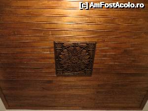 [P39] Tavanul camerei din lemn cu decoratiune sculptata manual » foto by valyionsc
 - 
<span class="allrVoted glyphicon glyphicon-heart hidden" id="av496298"></span>
<a class="m-l-10 hidden" id="sv496298" onclick="voting_Foto_DelVot(,496298,13942)" role="button">șterge vot <span class="glyphicon glyphicon-remove"></span></a>
<a id="v9496298" class=" c-red"  onclick="voting_Foto_SetVot(496298)" role="button"><span class="glyphicon glyphicon-heart-empty"></span> <b>LIKE</b> = Votează poza</a> <img class="hidden"  id="f496298W9" src="/imagini/loader.gif" border="0" /><span class="AjErrMes hidden" id="e496298ErM"></span>