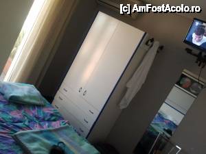 [P03] Ute hotel - camera noastra » foto by Ioana_Ioana
 - 
<span class="allrVoted glyphicon glyphicon-heart hidden" id="av412783"></span>
<a class="m-l-10 hidden" id="sv412783" onclick="voting_Foto_DelVot(,412783,13946)" role="button">șterge vot <span class="glyphicon glyphicon-remove"></span></a>
<a id="v9412783" class=" c-red"  onclick="voting_Foto_SetVot(412783)" role="button"><span class="glyphicon glyphicon-heart-empty"></span> <b>LIKE</b> = Votează poza</a> <img class="hidden"  id="f412783W9" src="/imagini/loader.gif" border="0" /><span class="AjErrMes hidden" id="e412783ErM"></span>