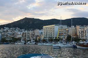 [P01] Hotelul este in centrul fotografiei si este cladirea cea mai inalta » foto by DOINITA
 - 
<span class="allrVoted glyphicon glyphicon-heart hidden" id="av599673"></span>
<a class="m-l-10 hidden" id="sv599673" onclick="voting_Foto_DelVot(,599673,13949)" role="button">șterge vot <span class="glyphicon glyphicon-remove"></span></a>
<a id="v9599673" class=" c-red"  onclick="voting_Foto_SetVot(599673)" role="button"><span class="glyphicon glyphicon-heart-empty"></span> <b>LIKE</b> = Votează poza</a> <img class="hidden"  id="f599673W9" src="/imagini/loader.gif" border="0" /><span class="AjErrMes hidden" id="e599673ErM"></span>