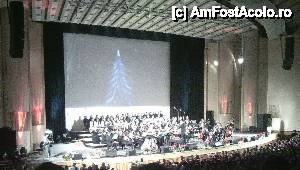 [P07] Destinnație România - Gheorghe Zamfir și soprana Alexandra Coman » foto by Dragoș_MD
 - 
<span class="allrVoted glyphicon glyphicon-heart hidden" id="av581644"></span>
<a class="m-l-10 hidden" id="sv581644" onclick="voting_Foto_DelVot(,581644,13958)" role="button">șterge vot <span class="glyphicon glyphicon-remove"></span></a>
<a id="v9581644" class=" c-red"  onclick="voting_Foto_SetVot(581644)" role="button"><span class="glyphicon glyphicon-heart-empty"></span> <b>LIKE</b> = Votează poza</a> <img class="hidden"  id="f581644W9" src="/imagini/loader.gif" border="0" /><span class="AjErrMes hidden" id="e581644ErM"></span>