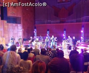 [P11] Mihai Mărgineanu - concert aniversar, la bis » foto by Dragoș_MD
 - 
<span class="allrVoted glyphicon glyphicon-heart hidden" id="av798823"></span>
<a class="m-l-10 hidden" id="sv798823" onclick="voting_Foto_DelVot(,798823,13958)" role="button">șterge vot <span class="glyphicon glyphicon-remove"></span></a>
<a id="v9798823" class=" c-red"  onclick="voting_Foto_SetVot(798823)" role="button"><span class="glyphicon glyphicon-heart-empty"></span> <b>LIKE</b> = Votează poza</a> <img class="hidden"  id="f798823W9" src="/imagini/loader.gif" border="0" /><span class="AjErrMes hidden" id="e798823ErM"></span>
