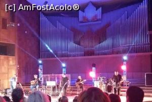 [P02] Mihai Mărgineanu - concert aniversar » foto by Dragoș_MD
 - 
<span class="allrVoted glyphicon glyphicon-heart hidden" id="av798814"></span>
<a class="m-l-10 hidden" id="sv798814" onclick="voting_Foto_DelVot(,798814,13958)" role="button">șterge vot <span class="glyphicon glyphicon-remove"></span></a>
<a id="v9798814" class=" c-red"  onclick="voting_Foto_SetVot(798814)" role="button"><span class="glyphicon glyphicon-heart-empty"></span> <b>LIKE</b> = Votează poza</a> <img class="hidden"  id="f798814W9" src="/imagini/loader.gif" border="0" /><span class="AjErrMes hidden" id="e798814ErM"></span>